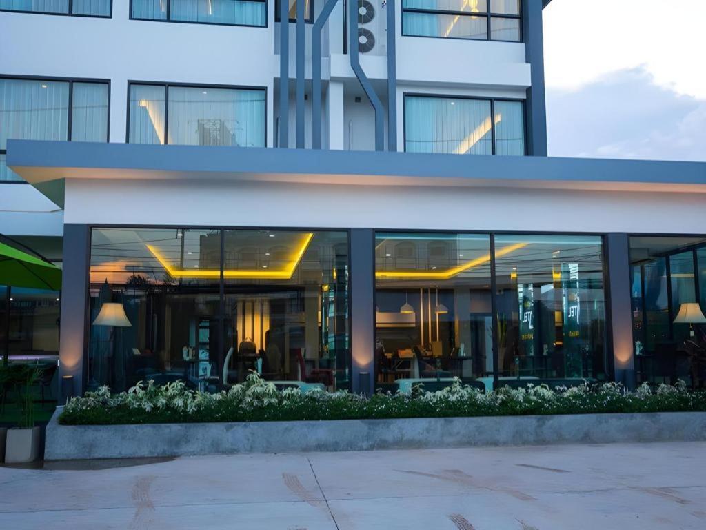 Udtel Boutique Hotel Udonthani Kültér fotó